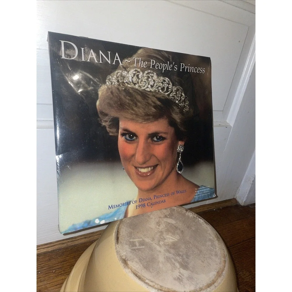 Diana Princess Of Wales Calendar`1998‎ The Peoples Princess NEW SEALED